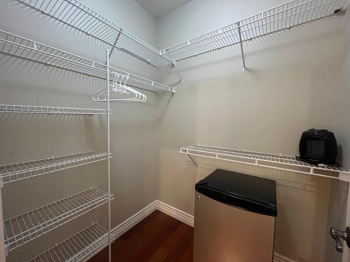Lucky Room, A Comfortable Bedroom With Private Bathroom Close To Yvr ריצ'מונד מראה חיצוני תמונה